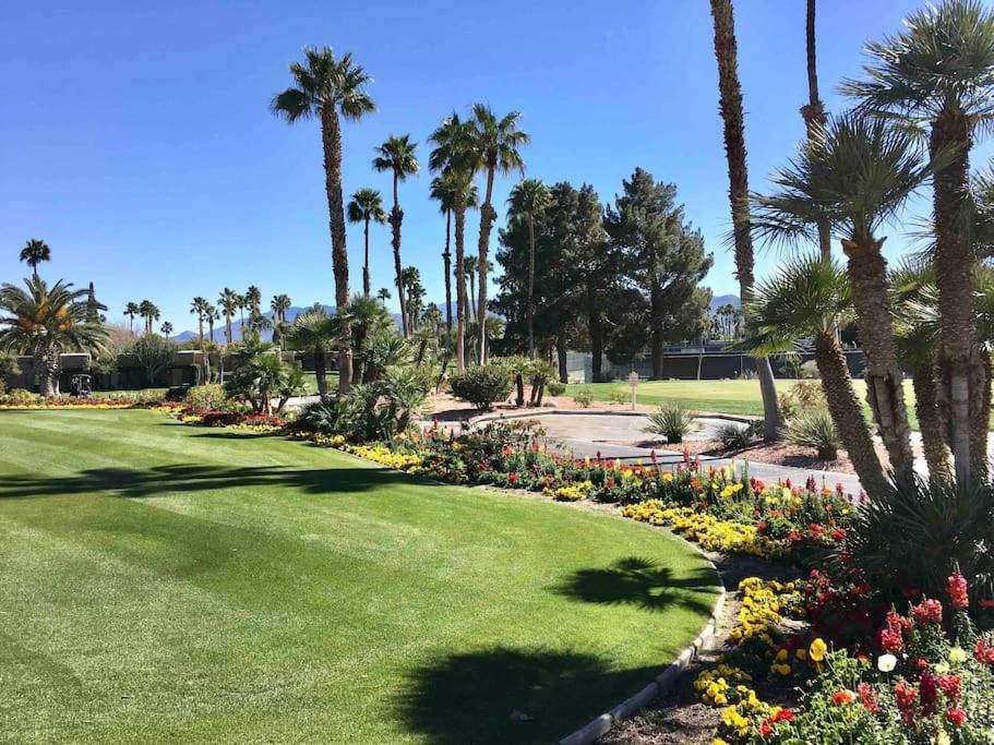 Desert Princess Villa Palm Springs Area 教堂市 外观 照片